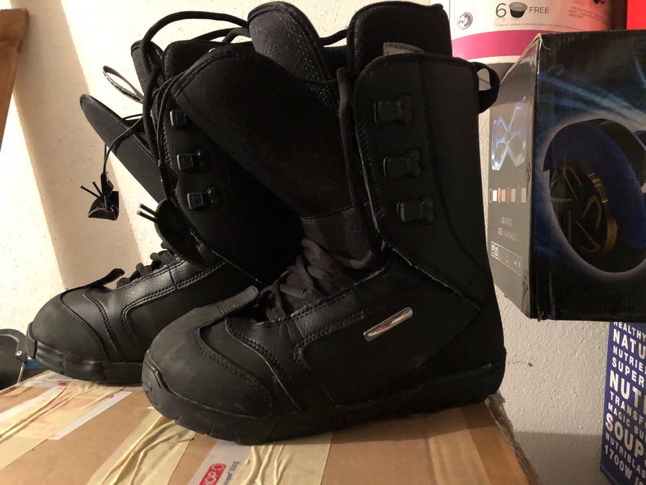 Ски и сноуборд обувки за деца