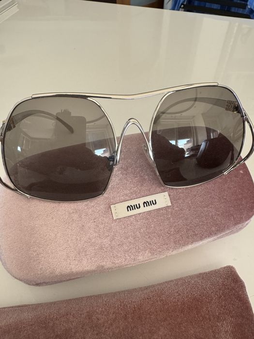 Miu miu слънчеви очила