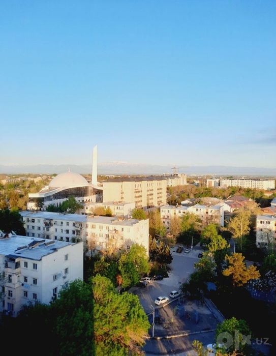 Продается 3-х в 4-х комнатная квартира. Буз-2. Ялангач
