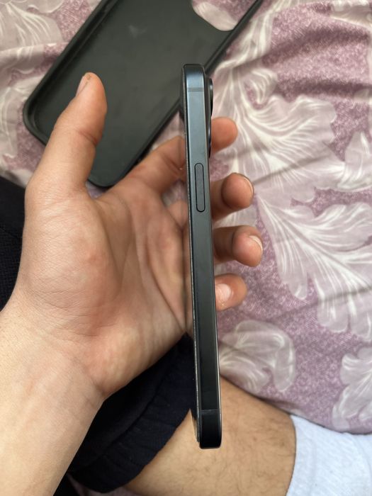 iPhone 15 128GB Black — Идеал, 97% АКБ
