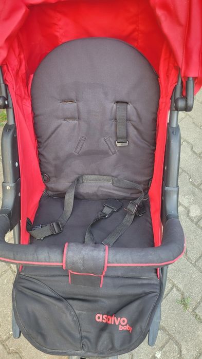 Carucior rosu pentru fetite