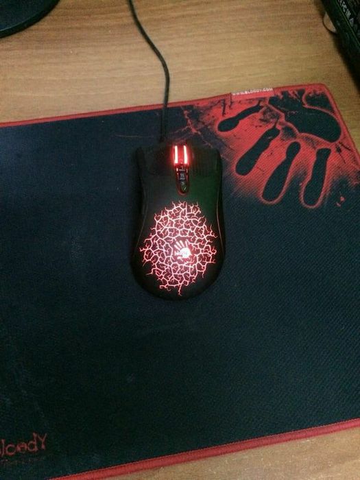 (2в1) Игровой коврик+мышка/мышь Bloody A90/A9081