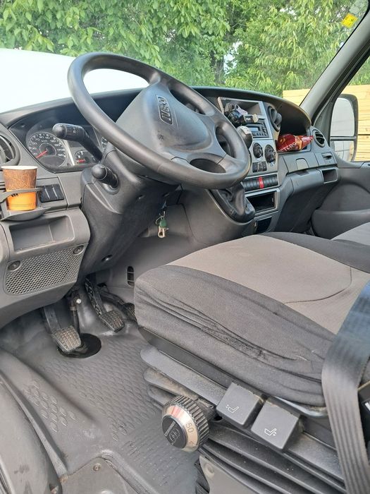 Iveco daily 35c15 basculabil cu macara