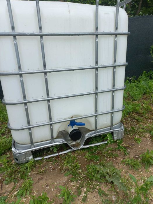 Bazin IBC 1000 l, nefolosit in gradina