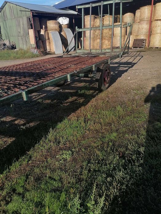 Trailer baloti de vânzare