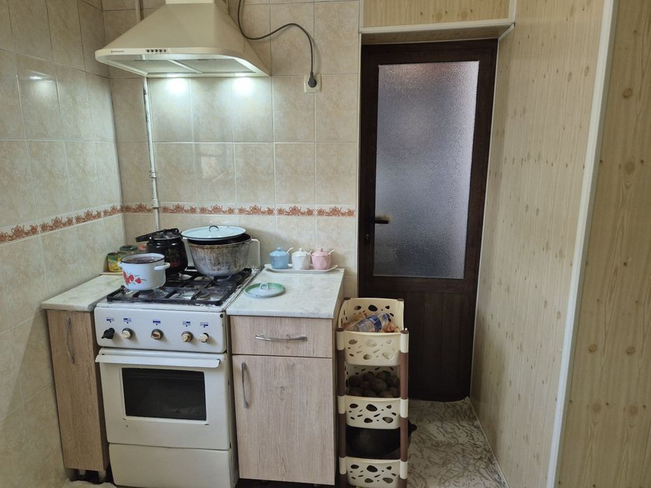 Продается Срочно Квартира 77 серия 4 комнатная на Юнусабаде 18кв