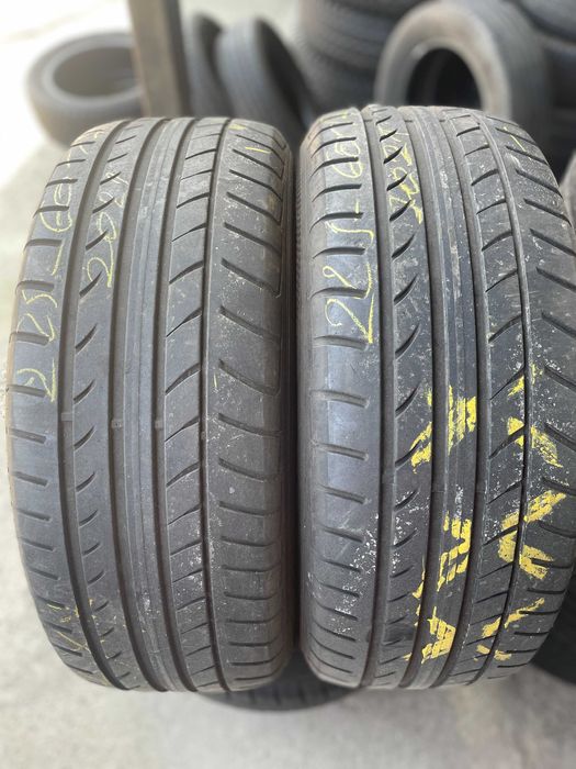 2x 225 60 17 Dunlop Sport Maxx TT