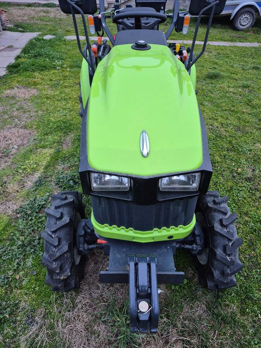 Трактор нов Avenger 26