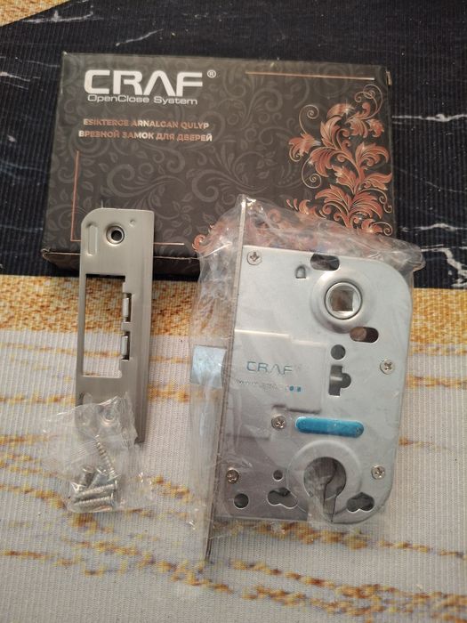 Врезной замок для дверей