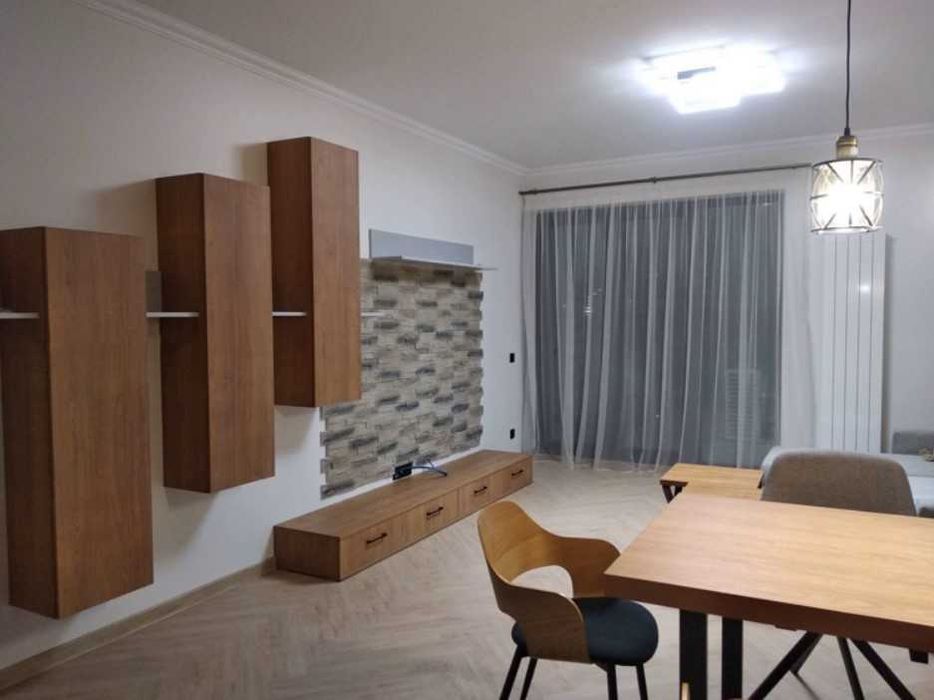 Дава се под наем Двустаен апартамент в София, Красно село - 70 кв.м за 826.71 € - Снимка #1