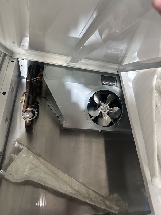 Vitrina verticala refrigerare GAEAECO / 290 cm / Agregat extern