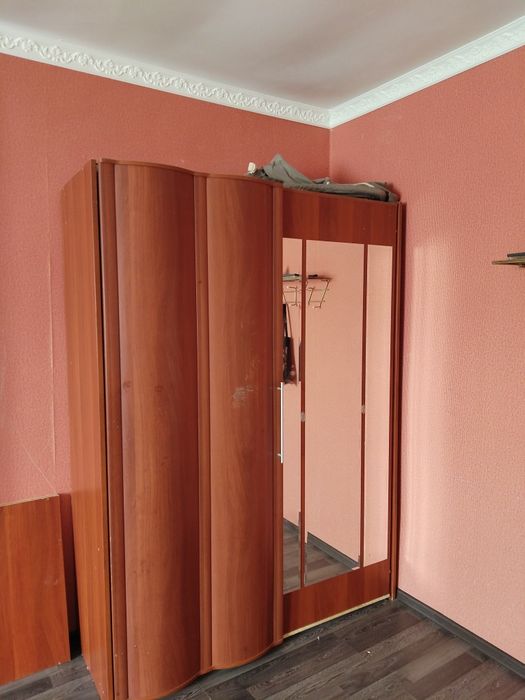 Шкаф большой дорогой