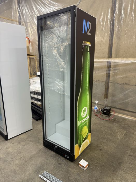 витрина холодилник