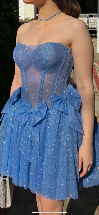 Кукленска официална рокля