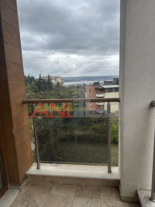 Дава се под наем Тристаен апартамент в Варна, Бриз - 110 кв.м за 797.64 € - Снимка #7