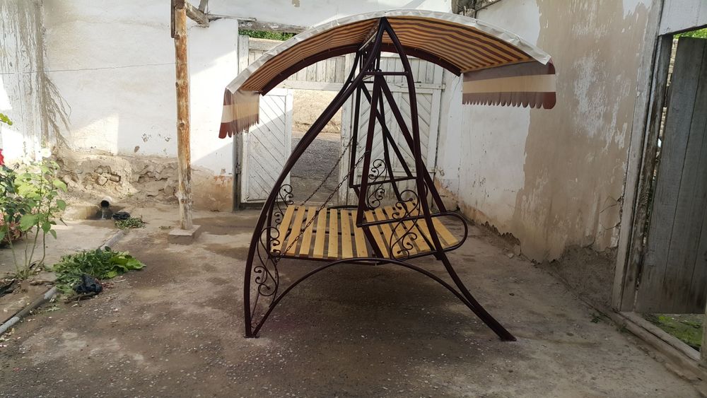 Качелалар, Садовые качели