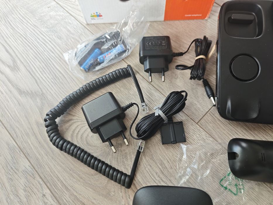 Gigaset Easy Combo (DL780 Plus) – стационарен и безжичен телефон