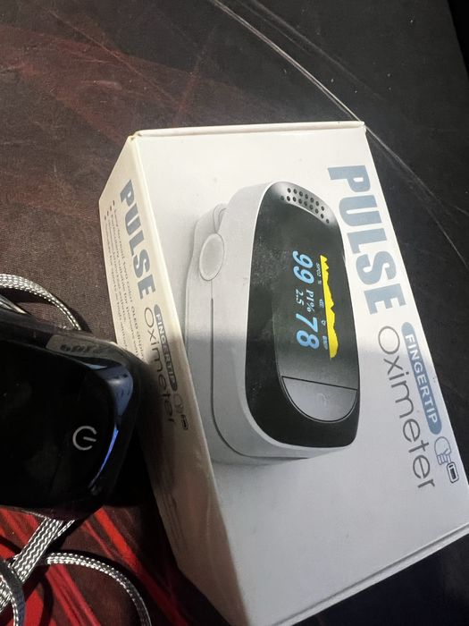 Pulsoximetru Digital Fingertip – Măsurare Oxigen (SpO2) și Puls