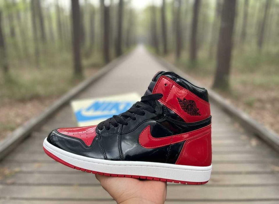 Nike Jordan 1 High Patent Bred