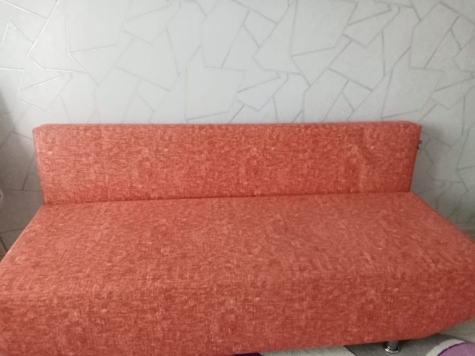 Продам диван , детский