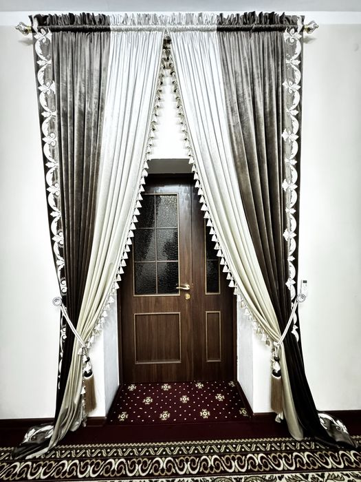 Парда дераза ва эшик учун холати янги без занавеска