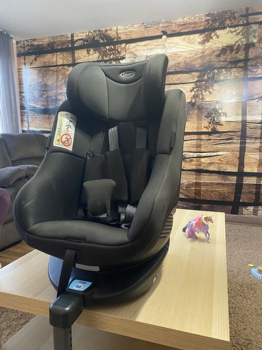 Scaun auto rotativ Graco turn2me