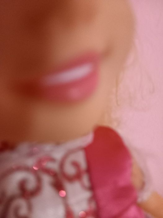 Куклата Теа която е принцрса