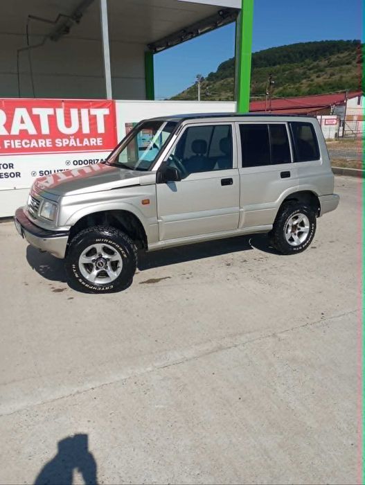 Suzuki Vitara ET