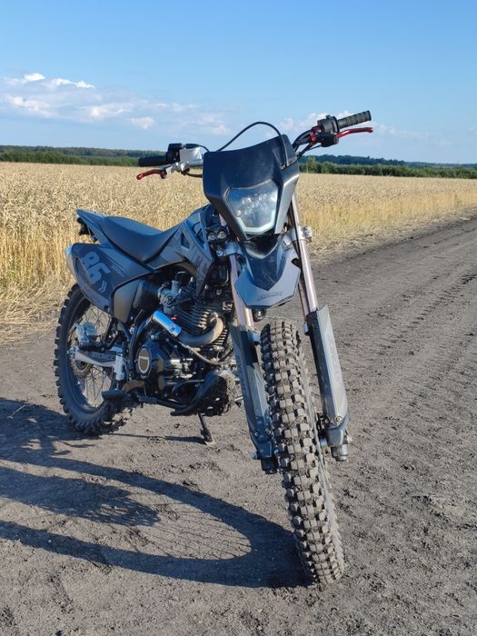 Продам эндуро 300кубов