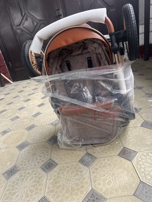 Детская коляска новая