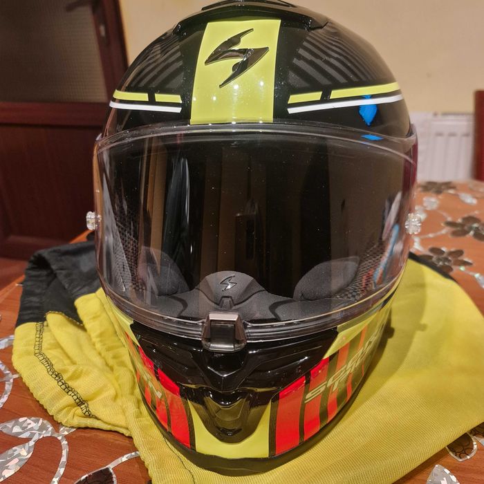 Vand casca integrala Scorpion