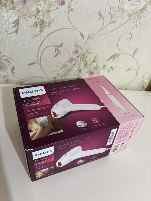 Philips Lumea IPL NOU (desigilat) + accesorii complete