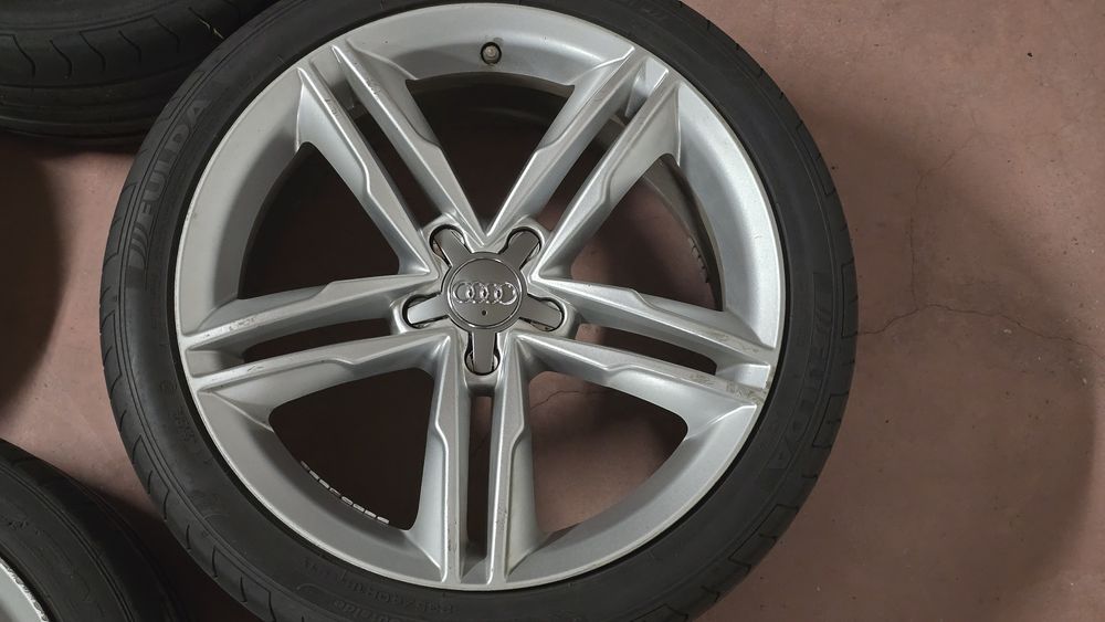Джанти ауди 18" 5х112 ЕТ42 66.6 57.1