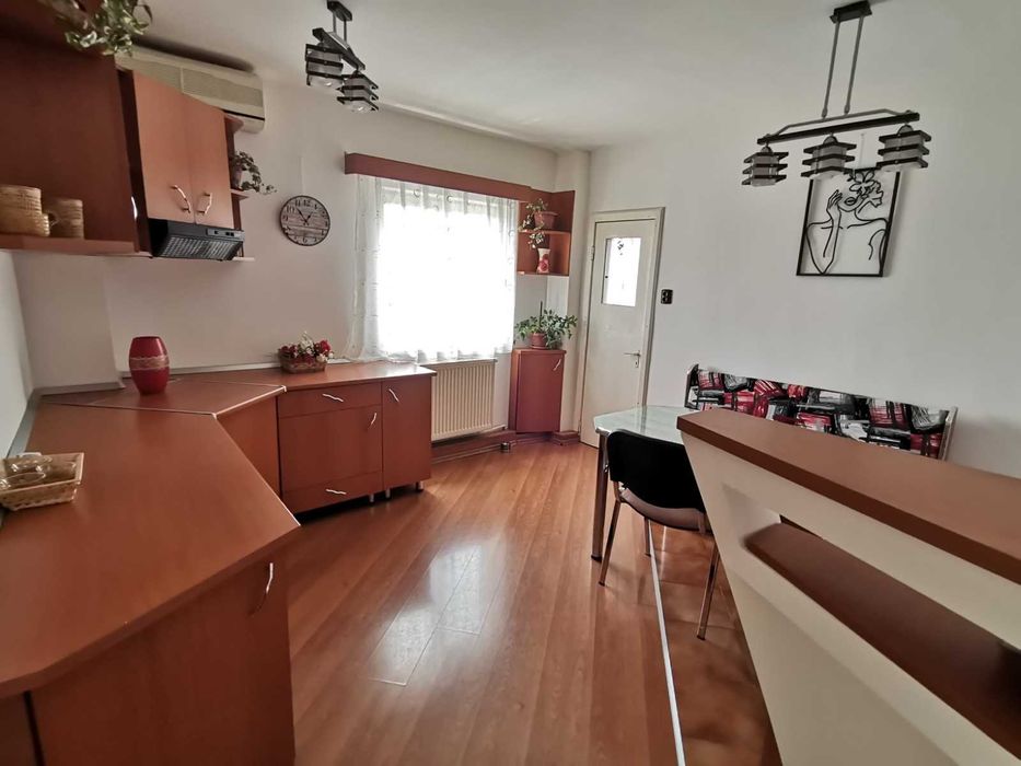 PROPRIETAR - vand apartament ultracentral Str. Uzinei - Gara Sibiu