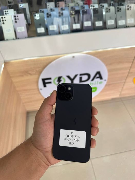 IPhone 15.     .      .