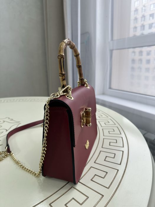 Продам итальянску сумку Uggari Milano