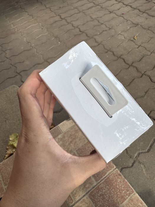 Vand casti sony wf xb700 noi sigilate