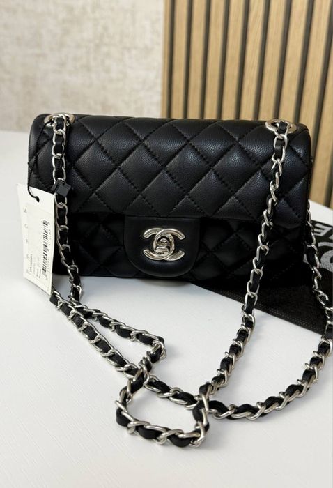 Genti de dama superbe