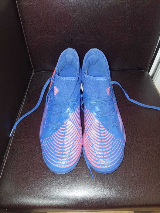 Adidasi fotball Predator