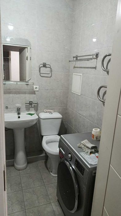 квартира на аренду 2-х комнатная есть все удобство