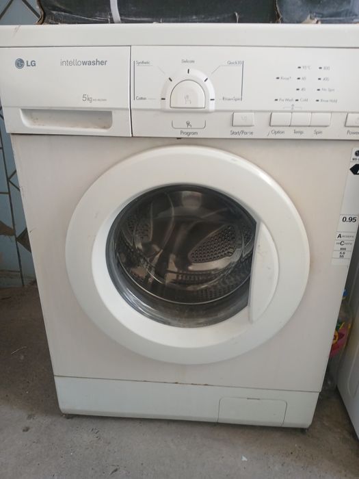 Срочно стиральная машинка сотилади