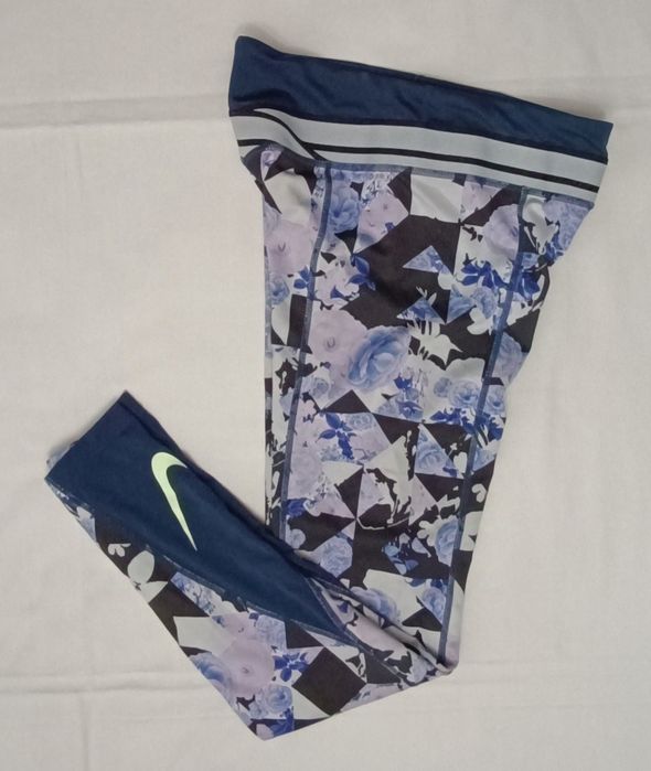 Nike DRI-FIT Tights оригинален клин ръст 146-156см Найк спорт