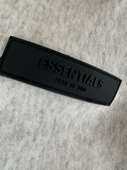Essentials-сив суичър