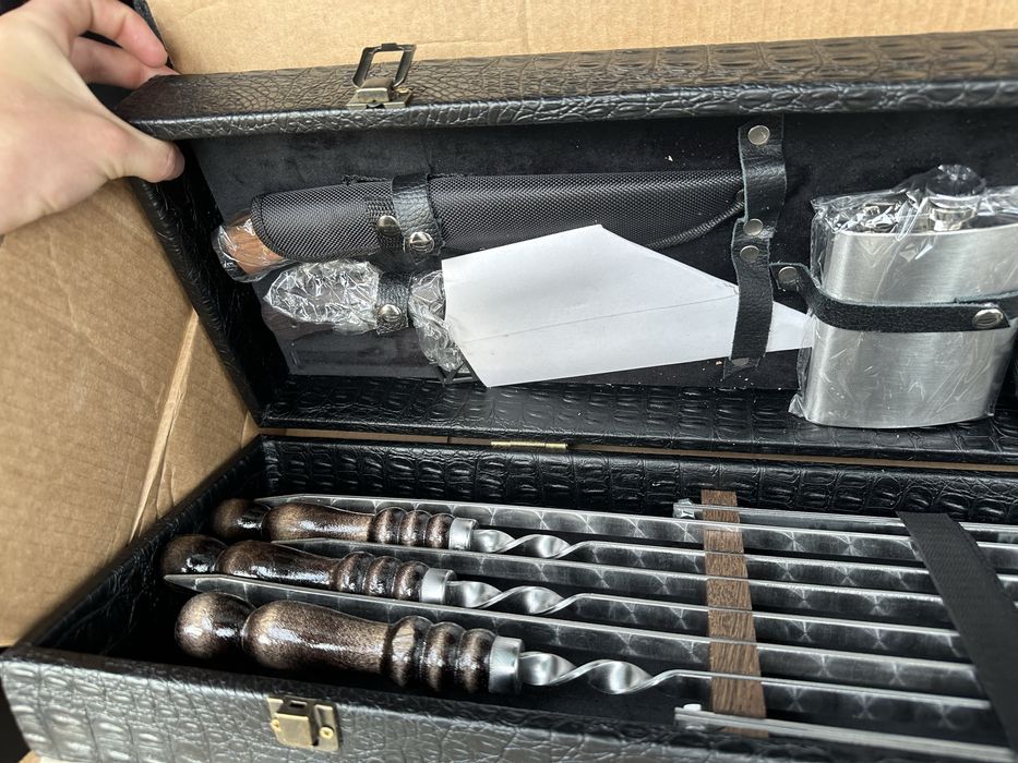 Шашлычный набор (новый) с флягой