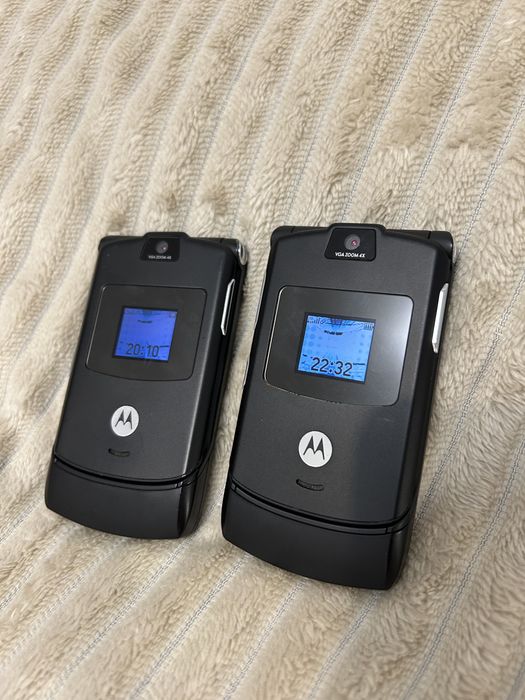 ретро Motorola RAZR V3