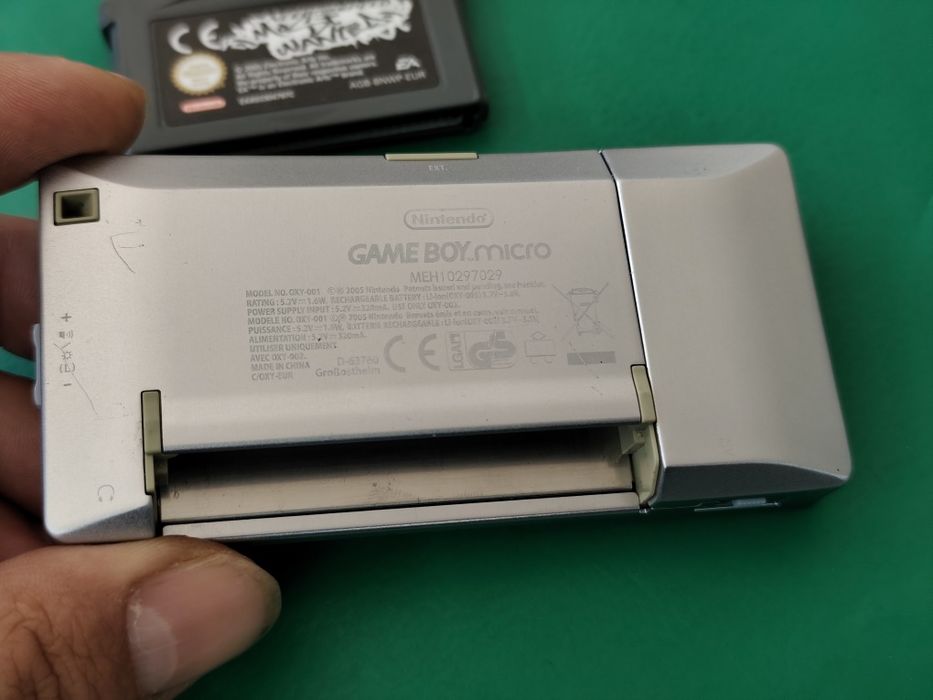 Конзола nintendo game boy micro