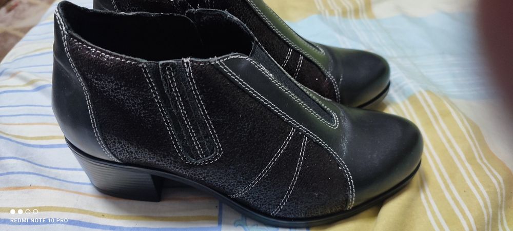 Pantofi dama eleganți