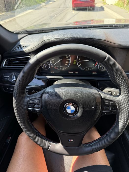 Vand volan BMW M reconditionat impecabil !
