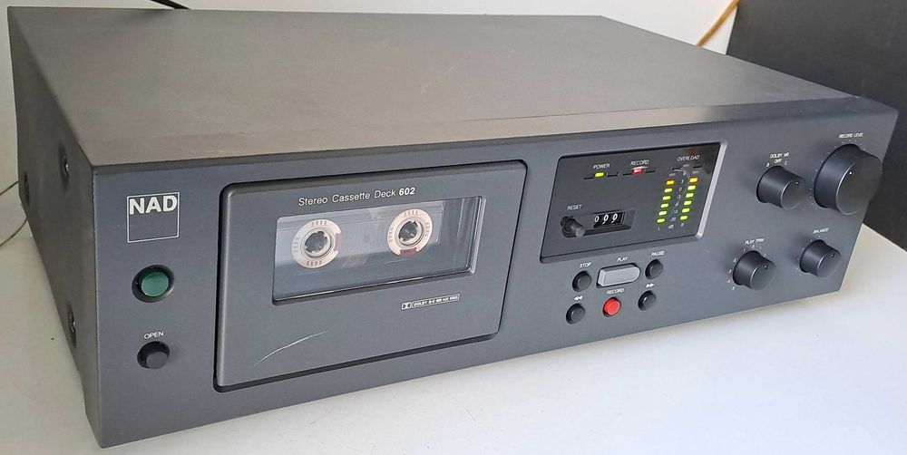 NAD 602 cassette deck tape stereo