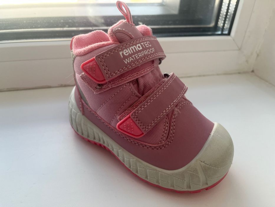 Демисезонные ботинки Reima